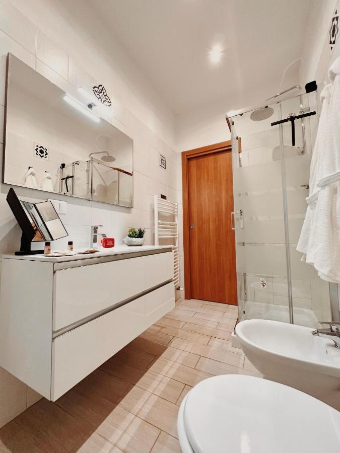 Futura Suite Apartment Bologna Ngoại thất bức ảnh