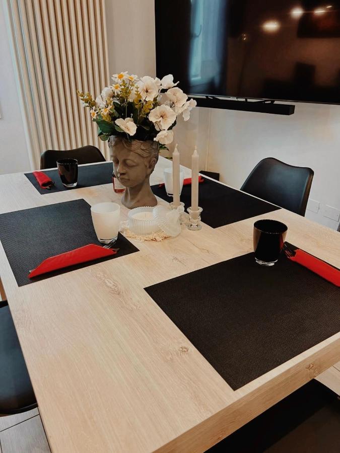 Futura Suite Apartment Bologna Ngoại thất bức ảnh